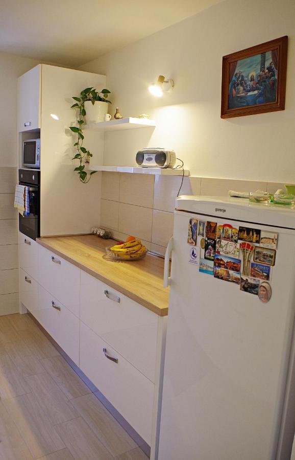 Apartment Pradini Poljana (Ugljan) Exterior foto